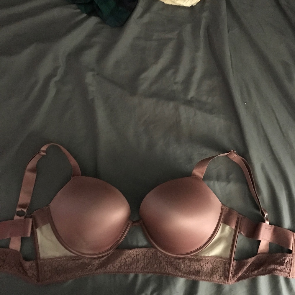 VS Bra